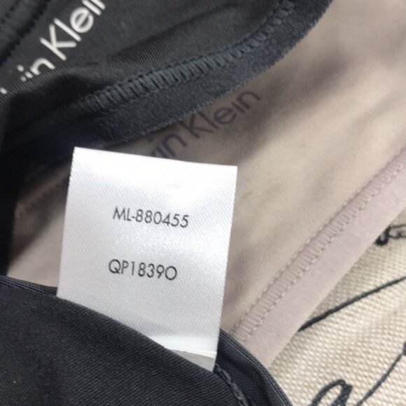 Calvin Klein Underwear Women's 2 Pack Thong - Picture 6 of 7